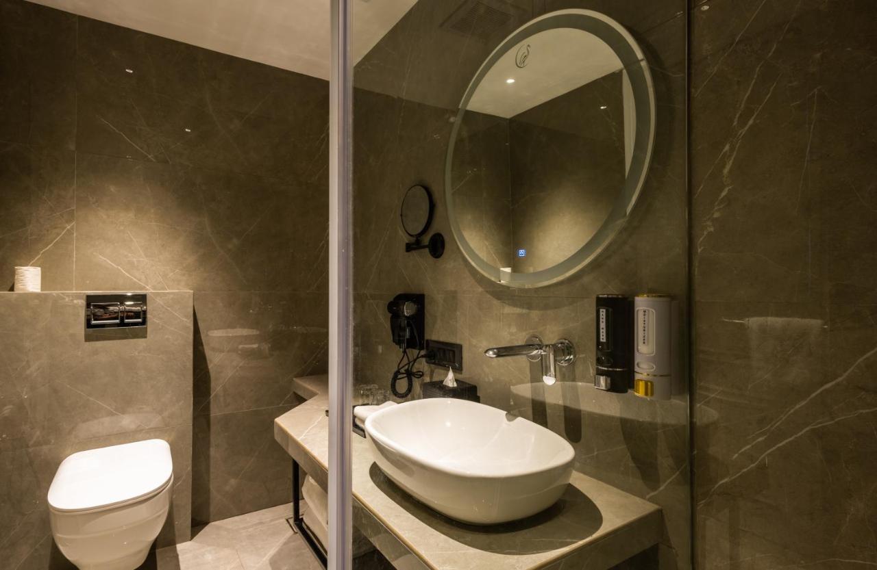 Renest Calangute Goa Hotel Ngoại thất bức ảnh