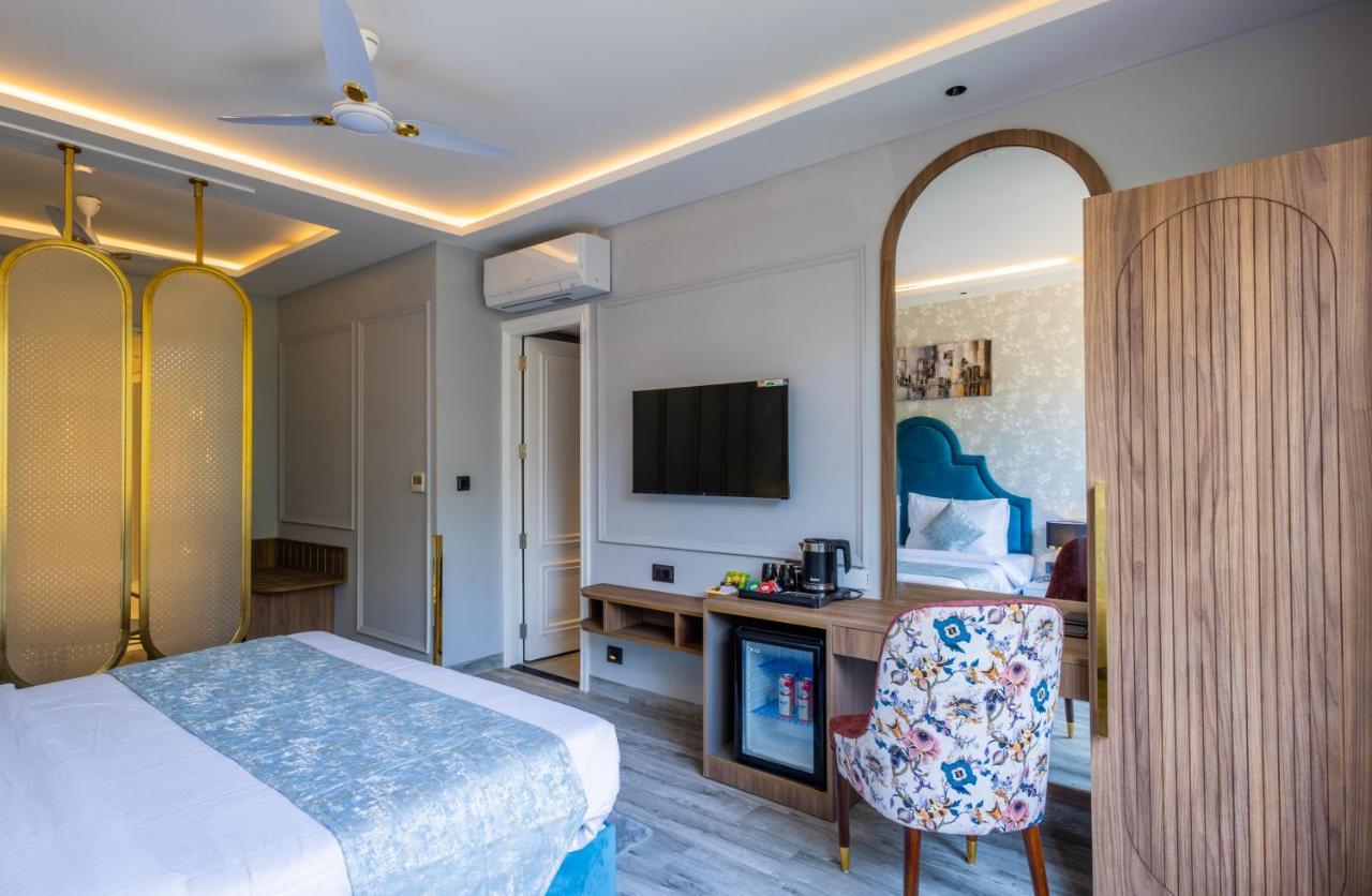 Renest Calangute Goa Hotel Ngoại thất bức ảnh